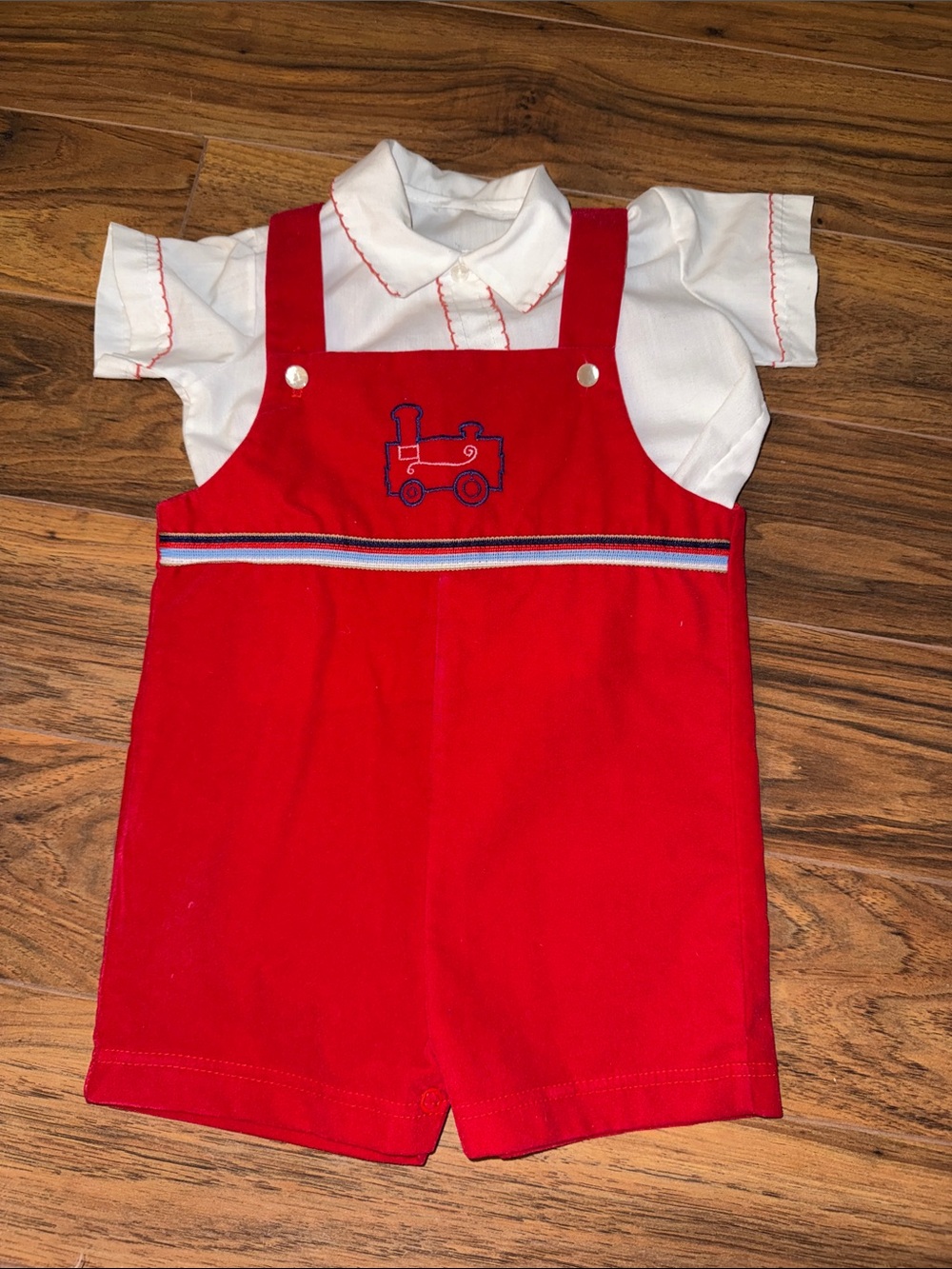 24m Vitnage charming Fashion Red Toddler Overalls Set with White Shirt
